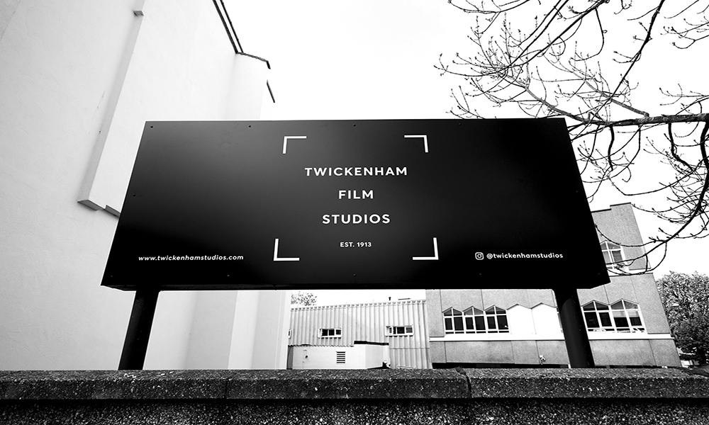 Twickenham outdoor sign 1 1